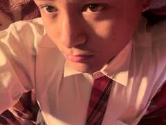 Teenage Uber-cute Face and her curvaceous face will make you worship her like never before!